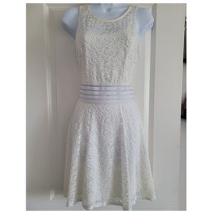 Rue21 Medium White Midi Floral Semi Sheer Dress